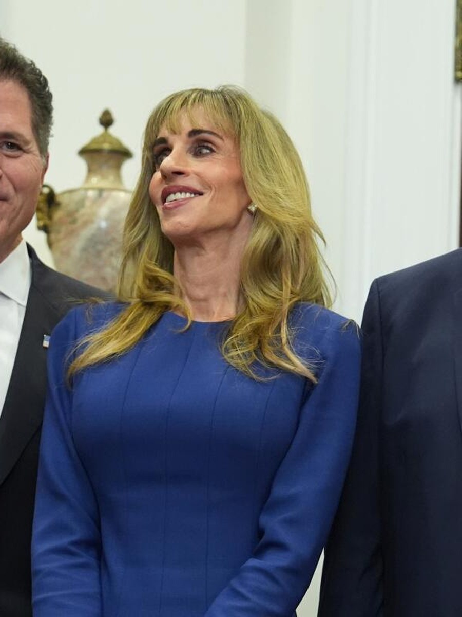 Susan Dell at the White House with Michael Dell and Donald Trump